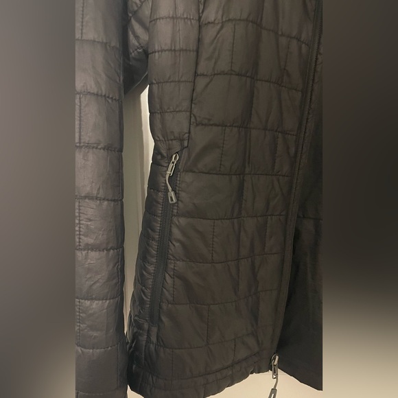 Patagonia Nano Puff jacket - Picture 2 of 4